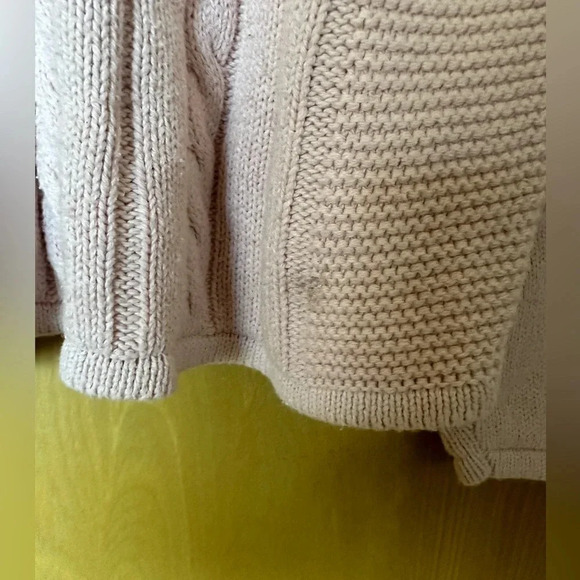 Vintage Knitted cable knit baby pink turtleneck sweater - Picture 4 of 4